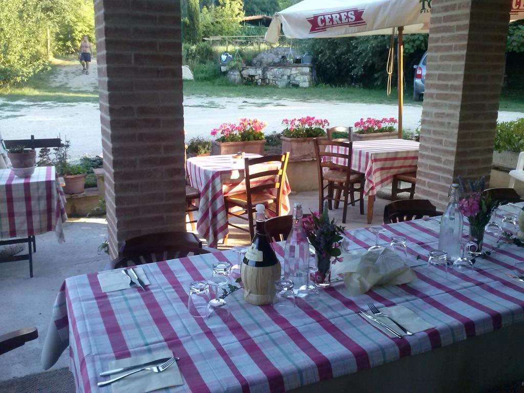 Agriturismo Santa Caterina Кастельнуово-ді-Валь-ді-Чечина Екстер'єр фото