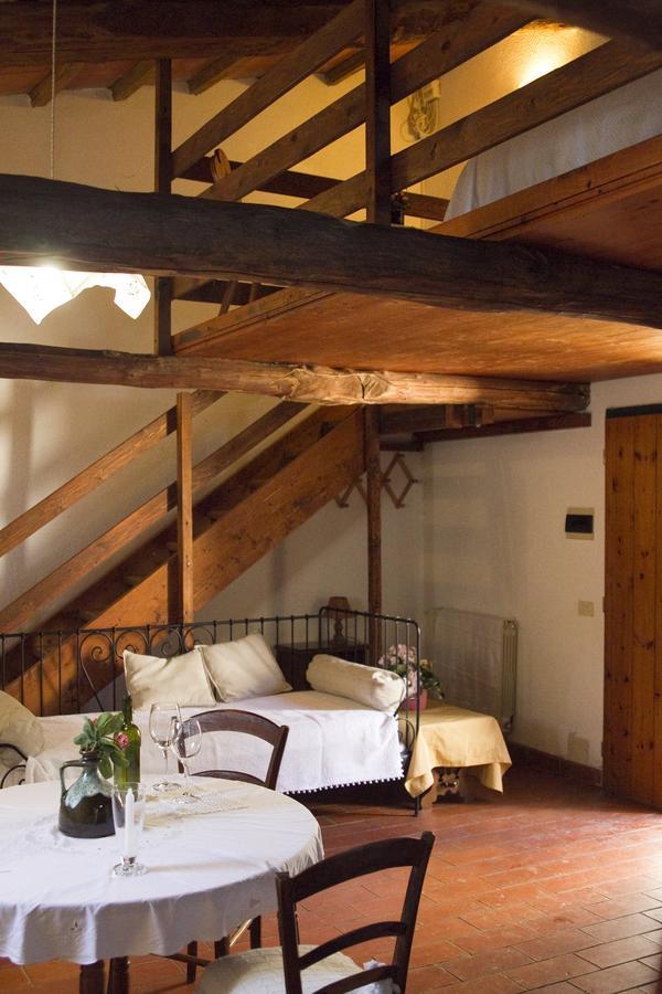 Agriturismo Santa Caterina Кастельнуово-ді-Валь-ді-Чечина Номер фото