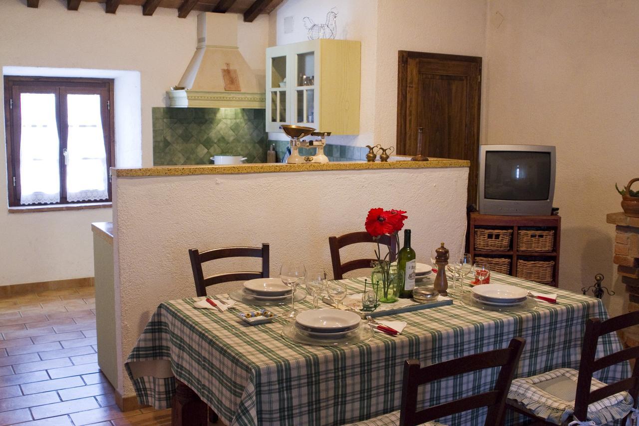 Agriturismo Santa Caterina Кастельнуово-ді-Валь-ді-Чечина Номер фото