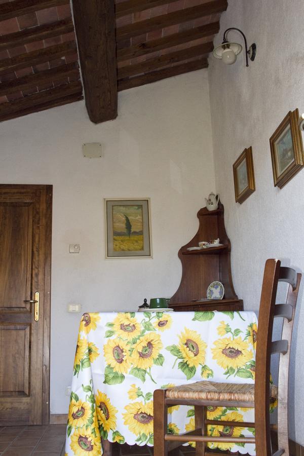 Agriturismo Santa Caterina Кастельнуово-ді-Валь-ді-Чечина Номер фото